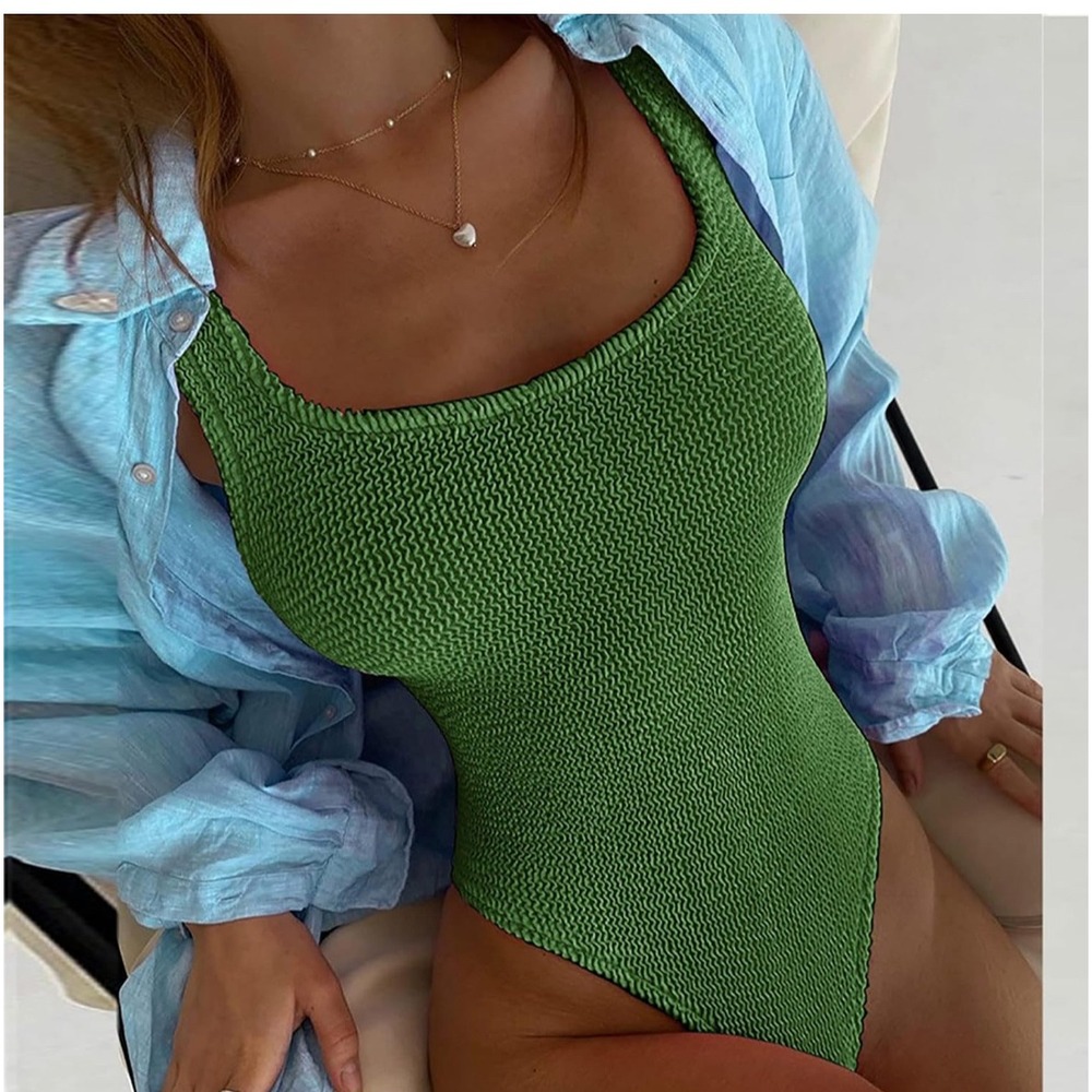 Shade & Shore Green Textured Crinkle Square Neck One Piece Swimsuit Size 20 new